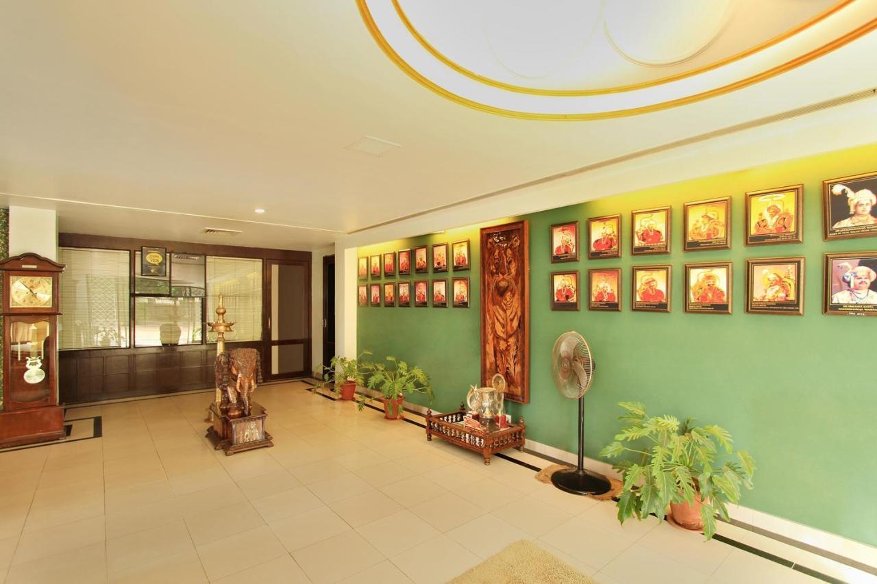 Royal Inn Mysore Exterior photo